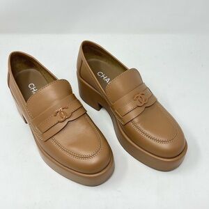 Chanel Calfskin Leather Platform Tan CC size 38 EU 7-7.5 US